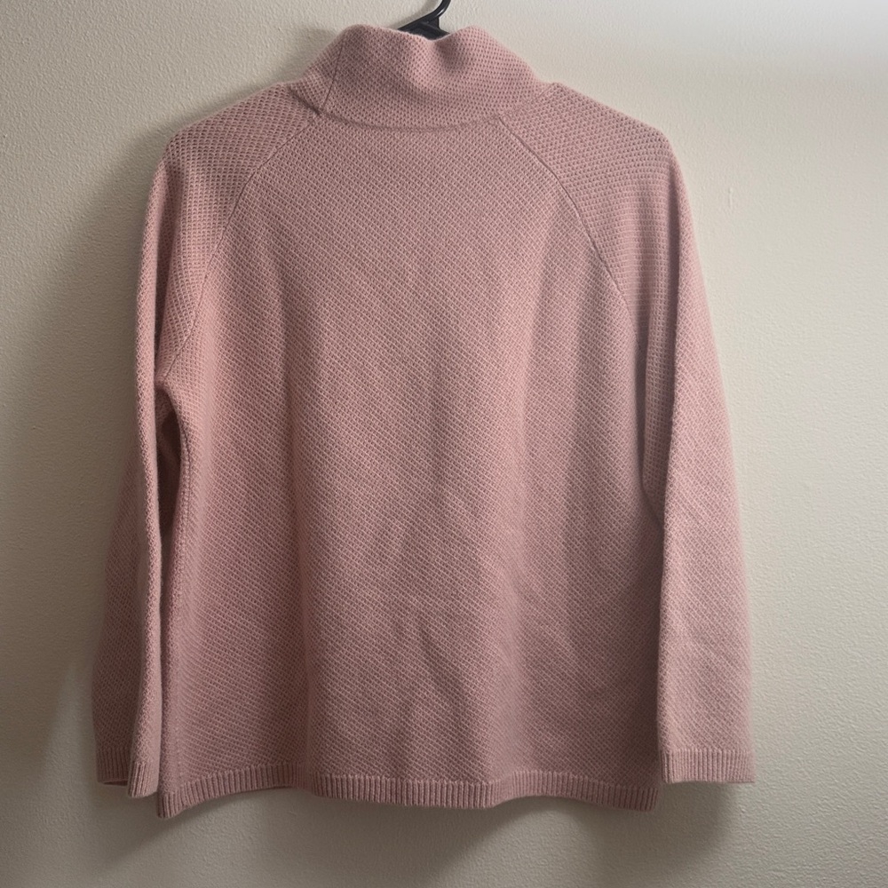 MaxMara Soft Dusty Pink Cashmere Blend Turtleneck Sweater - Picture 4 of 4